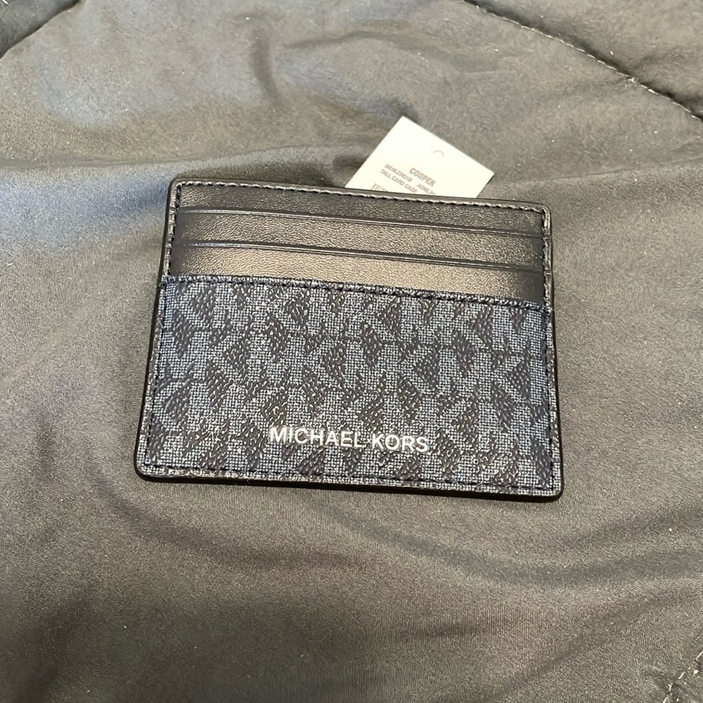 Michael Kors wallet blue